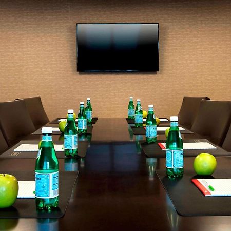 Hotel Courtyard By Marriott Poughkeepsie Esterno foto