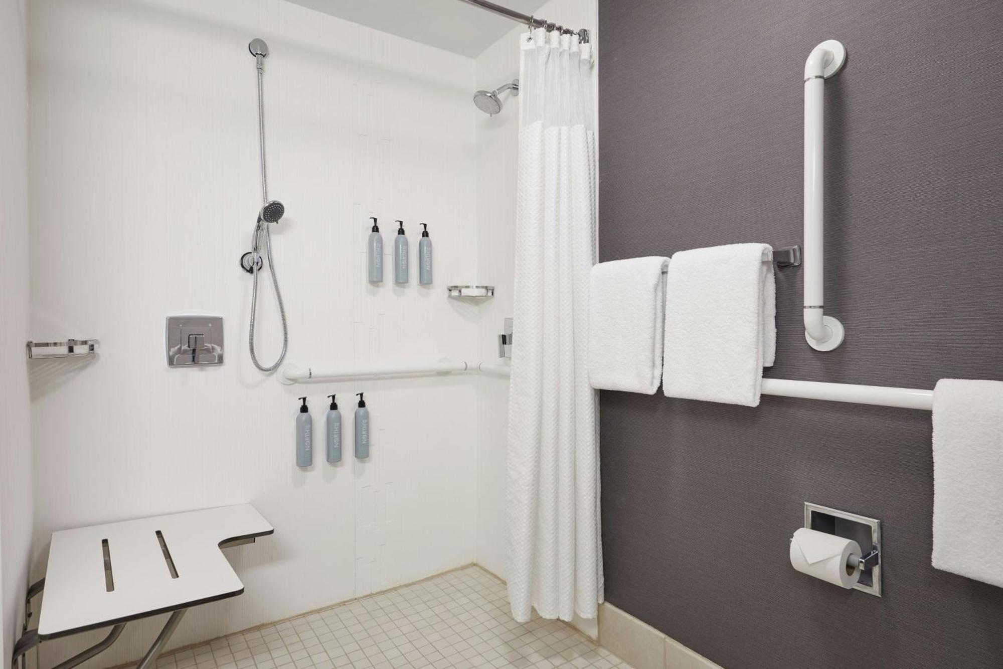 Hotel Courtyard By Marriott Poughkeepsie Esterno foto